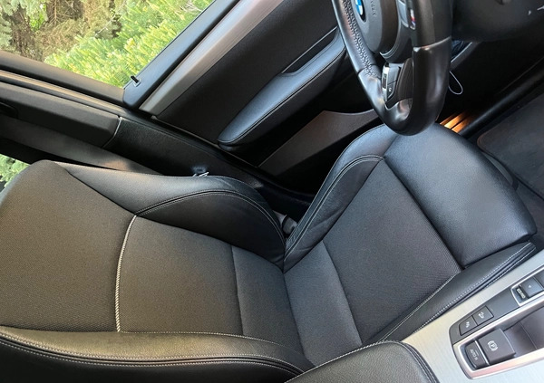 BMW X3 cena 109000 przebieg: 94000, rok produkcji 2016 z Warszawa małe 232